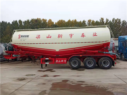 粉粒物料運(yùn)輸半掛車定制