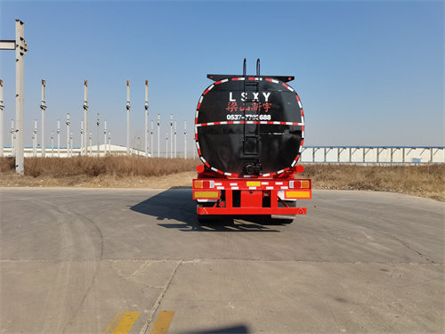 液體運(yùn)輸半掛車
